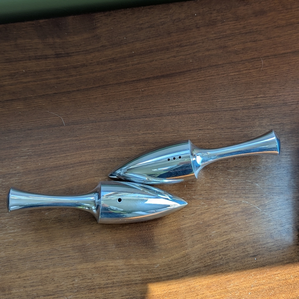Nambe Chachacha salt & pepper shakers